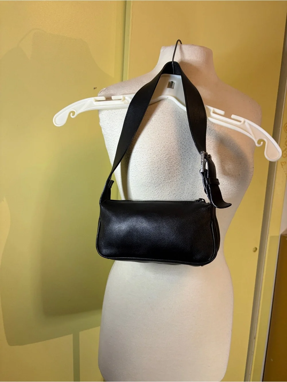 Furla Black Leather Shoulder Bag - Picture 4 of 17